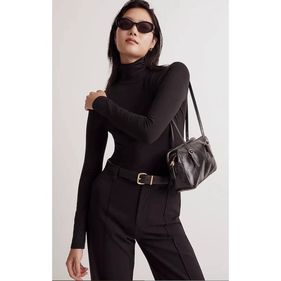 Madewell Tops - Madewell Black Fitted Long Sleeve Turtleneck Bodysuit Size S
